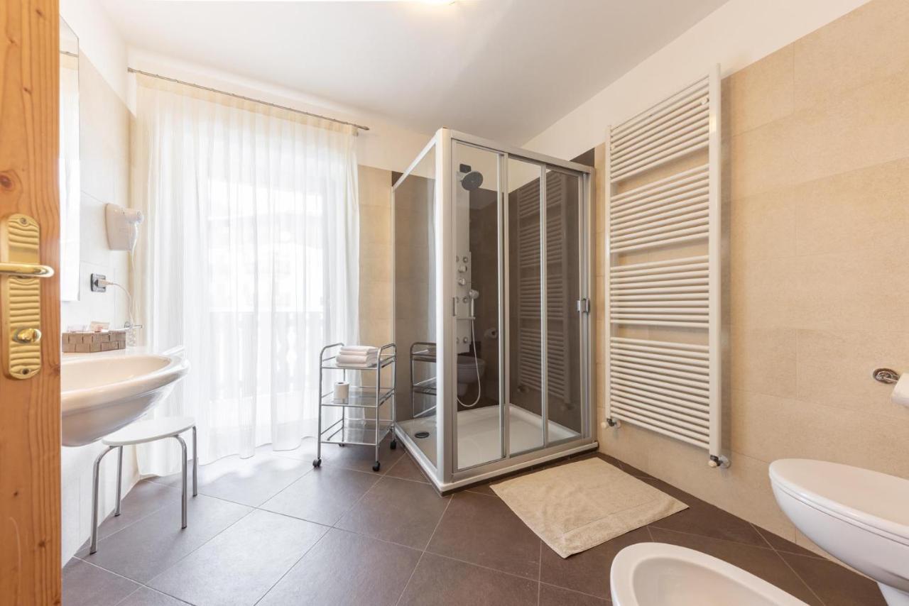 Residence Adler San Martino Di Castrozza Luaran gambar