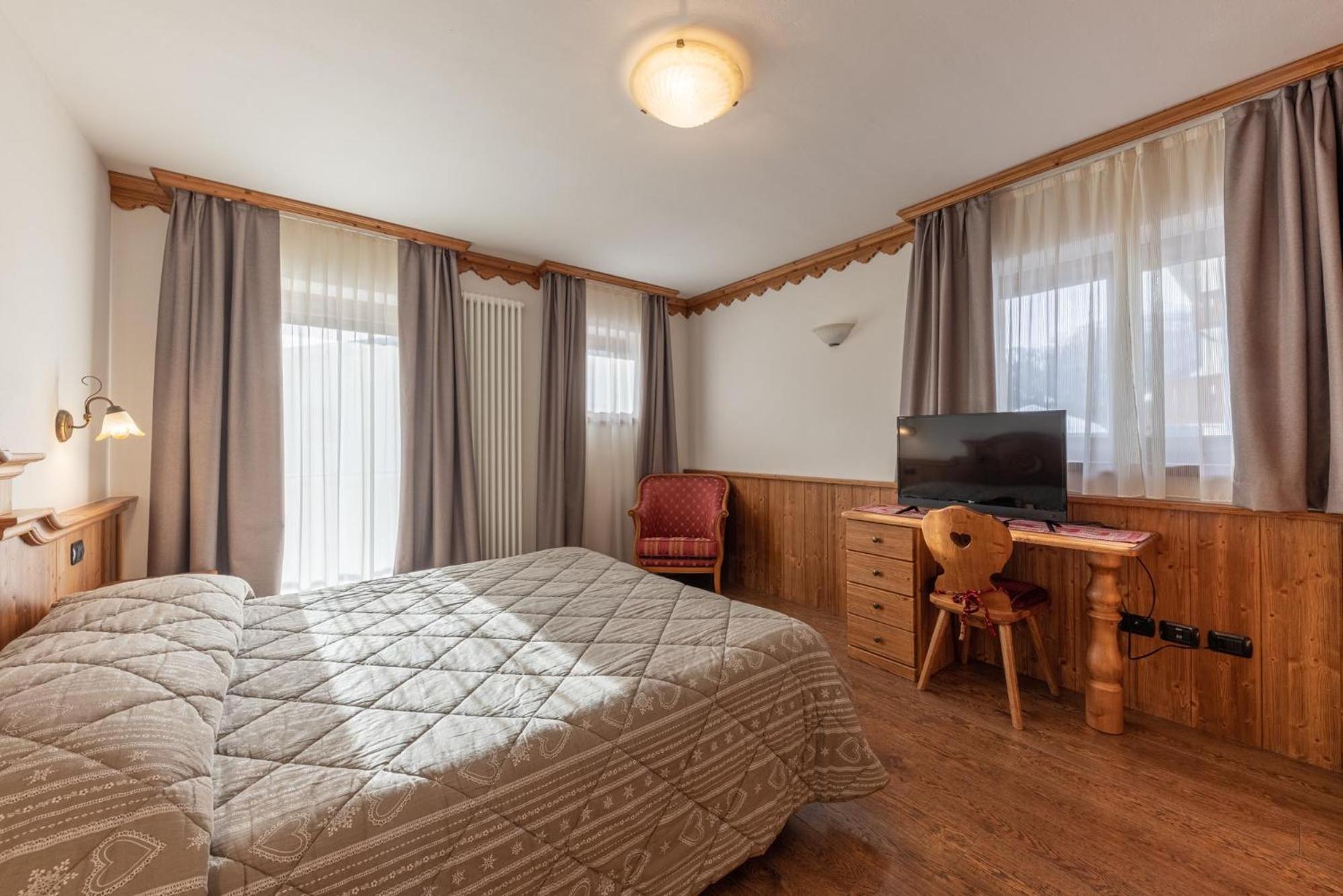 Residence Adler San Martino Di Castrozza Luaran gambar