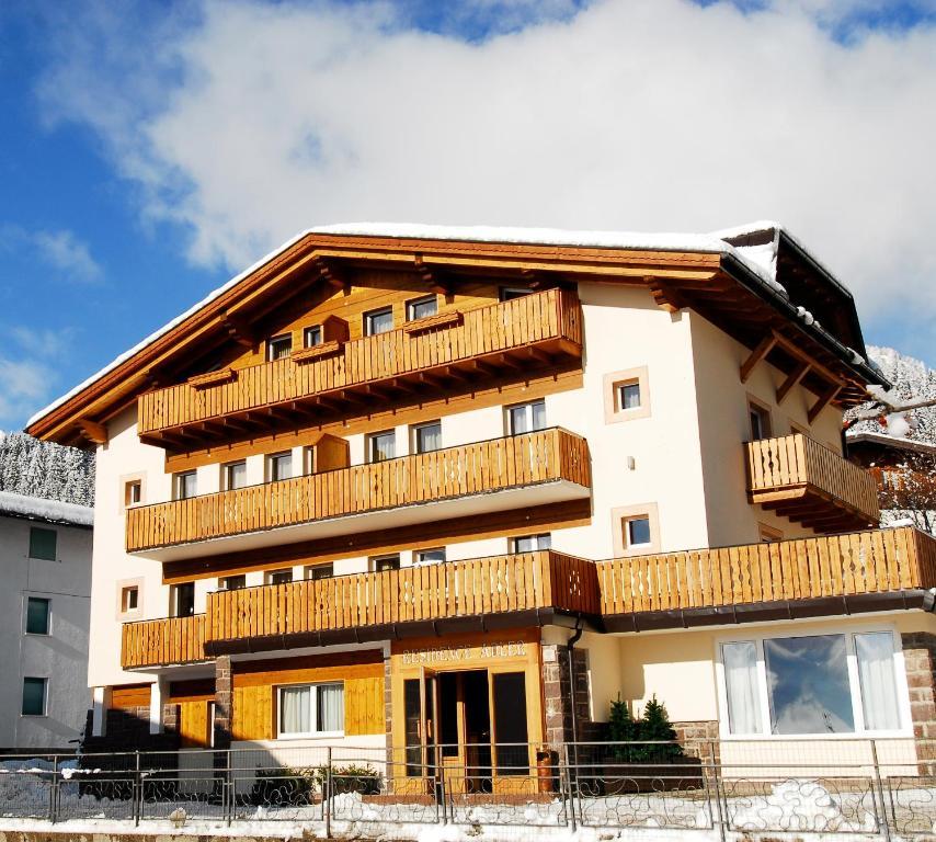 Residence Adler San Martino Di Castrozza Luaran gambar